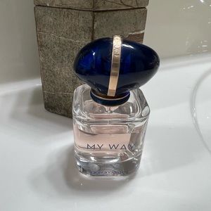 Giorgio Armani My Way perfume